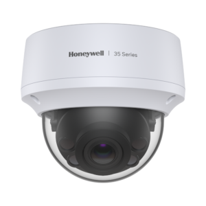 Domo IP 8 Megapíxel / Lente Mot. 2.7 a 13.5 mm / 50 mts IR /  Ultra Baja Iluminación / NDAA / ONVIF / IP67 / IK10 /  IA (Filtro de Humanos y Vehiculos) / Merodeo / Conteo de Personas / PoE / Audio y Alarmas I/O / Serie 35 / Honeywell Securit