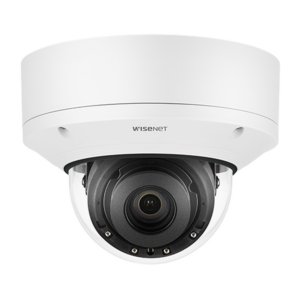 Cámara Domo 2MP con IA, Antivandalica / Lente Motorizado de 4.38 A 9.33mm / P-Iris, WDR 120dB / Ranura SD / IP66 IP67 IP6K9K IK10+ NEMA4X